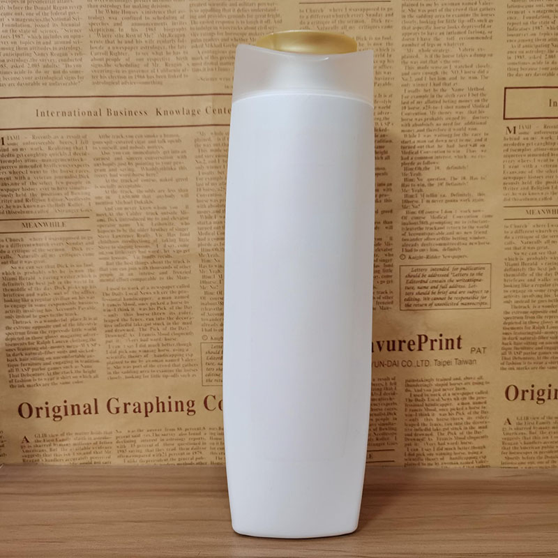 添加洗发剂增稠剂后的产品